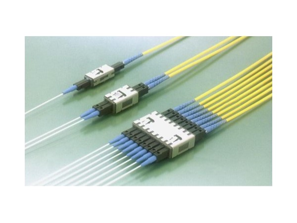 連接器<i style='color:red'>接插件</i>為何會高頻使用，它又有哪些用途呢？「軒業(yè)」